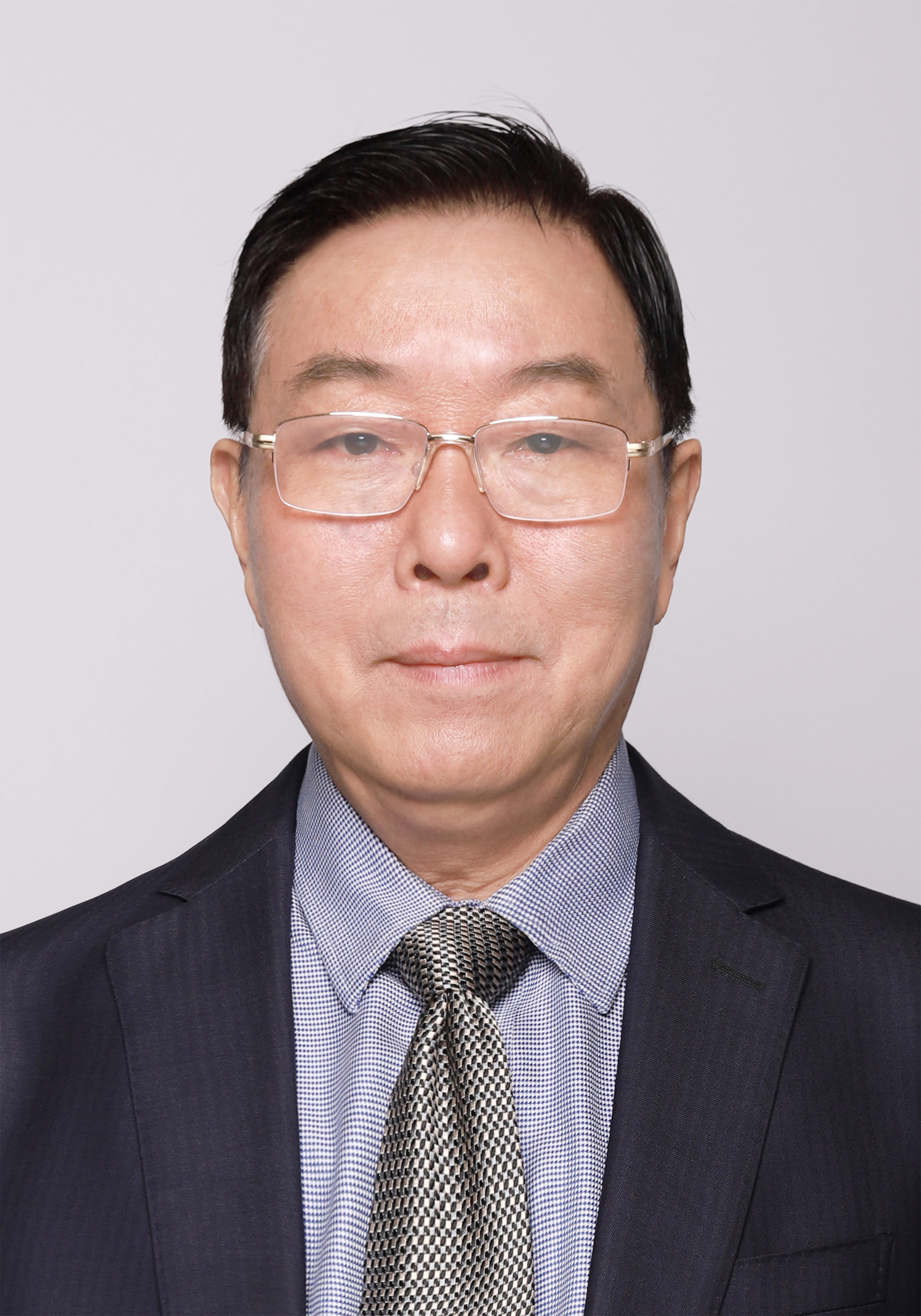 校长  薛家宝
